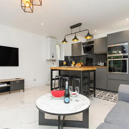 Cyclades Yourhosthelper Appartement *